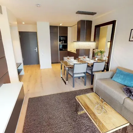 Apartment White Pearl 2.02