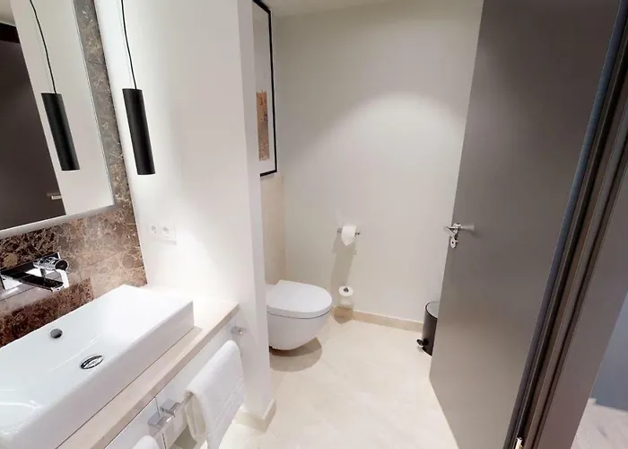 Apartment White Pearl 2.02 *